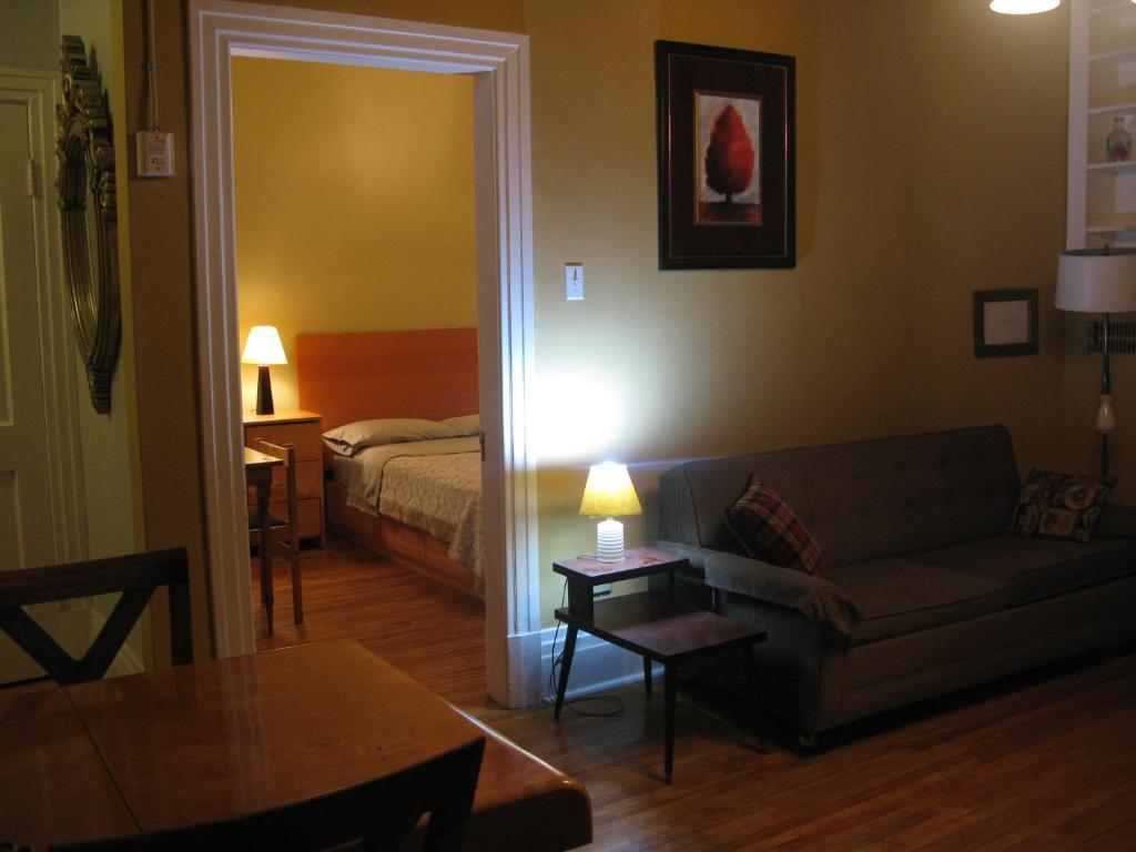 Alexandrie Hostel Montreal Room photo
